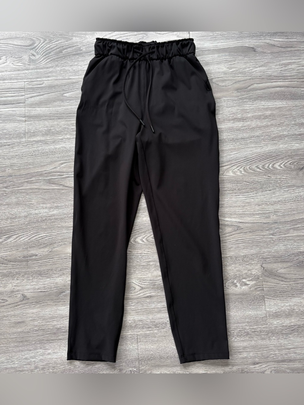 Lululemon Keep Moving Pant 7/8 High-Rise Black - Size 4